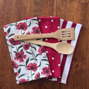 100% Cotton Kitchen Towel, Set of 3 Kitchen Napkins, Red Poppy Print