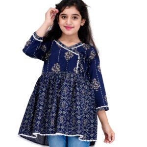 DMP FASHION Girl's Tending Embroidery Base Top
